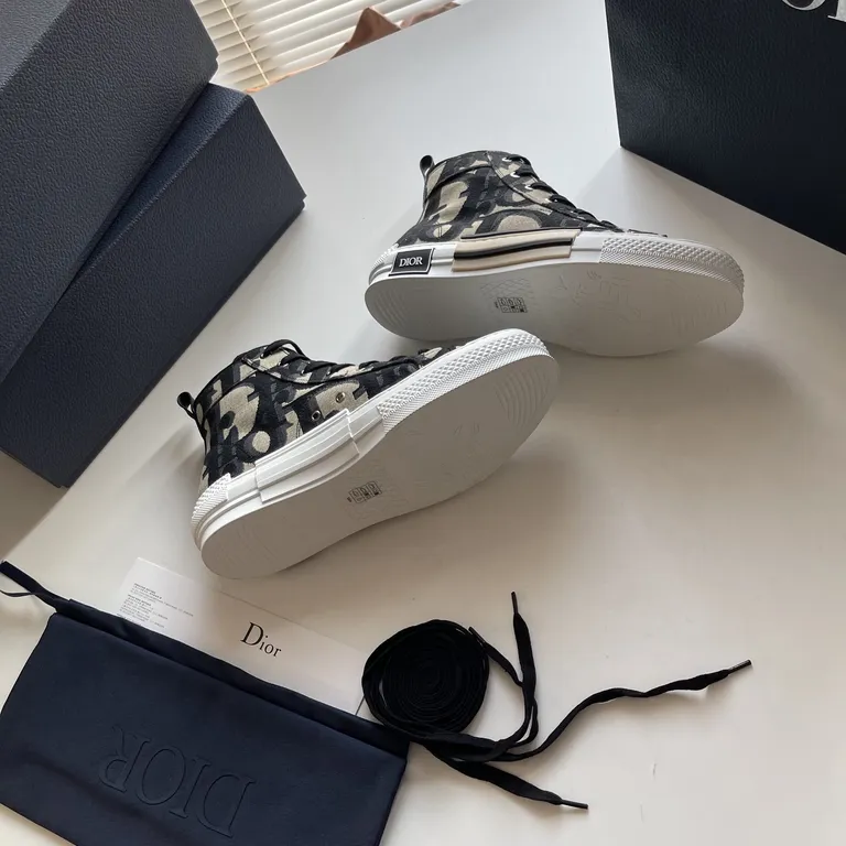 Dior Shoe 